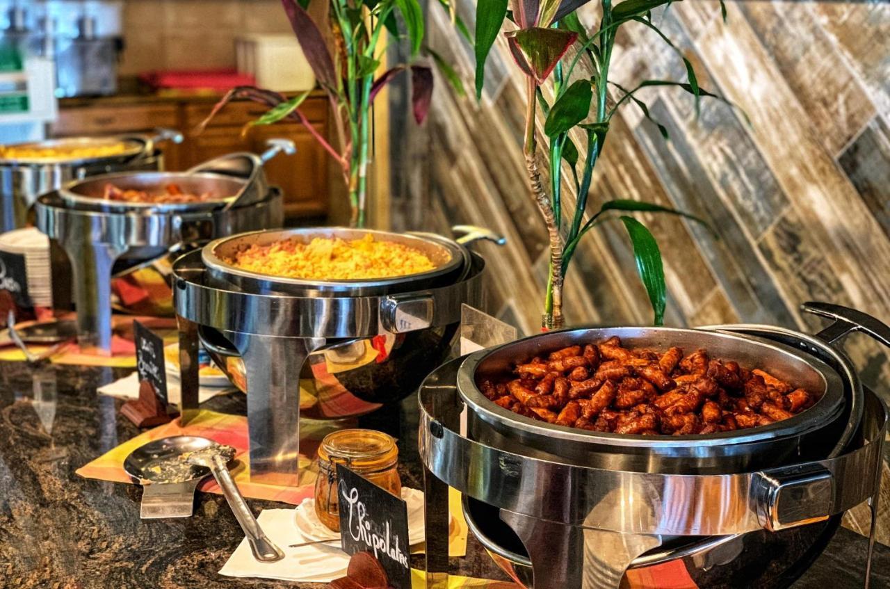 Hotel Bambou & Spa 莱特鲁瓦西莱 外观 照片
