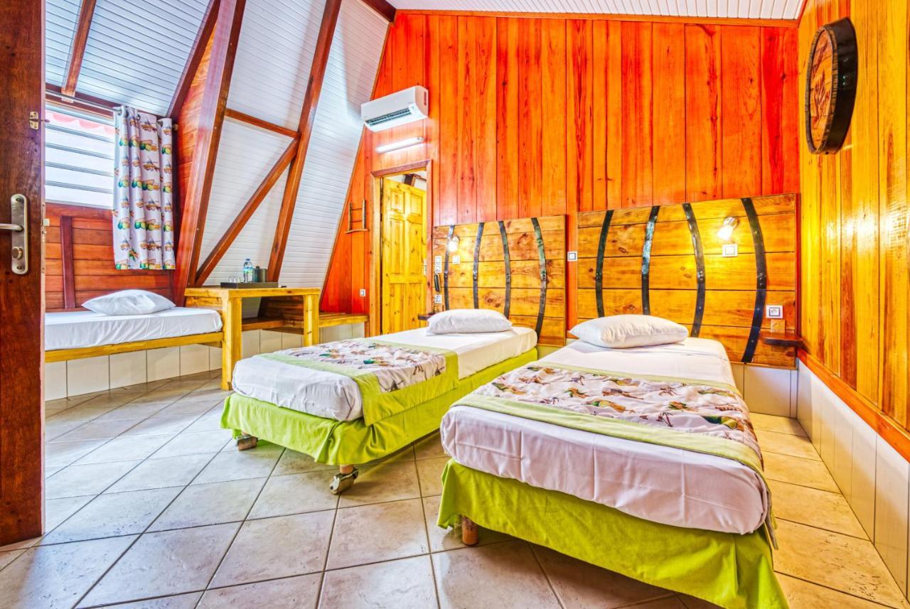 Hotel Bambou & Spa 莱特鲁瓦西莱 外观 照片