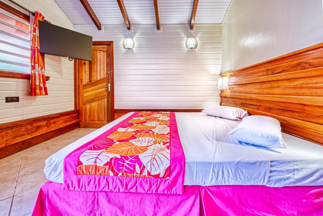 Hotel Bambou & Spa 莱特鲁瓦西莱 外观 照片